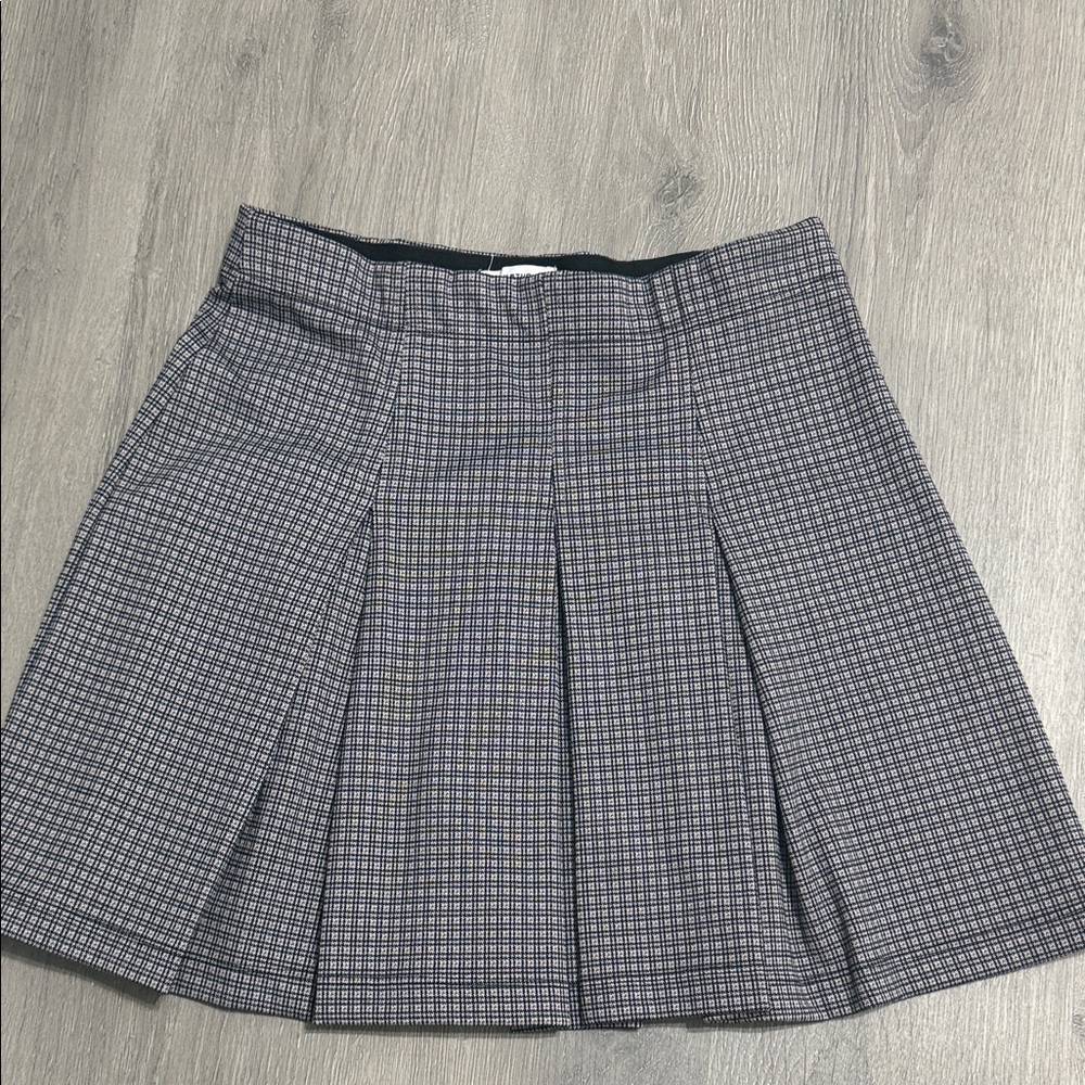 Max Studio Plaid Pleated Mini Skirt